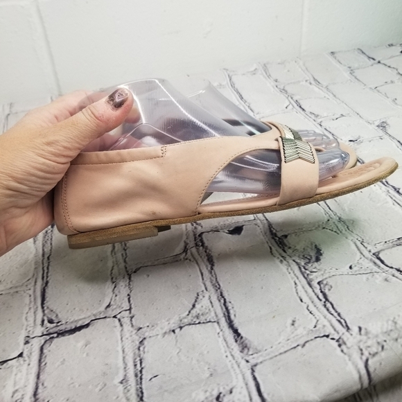 Kennel & Schmenger blush pink silver beaded open toe thong flats - Picture 6 of 14